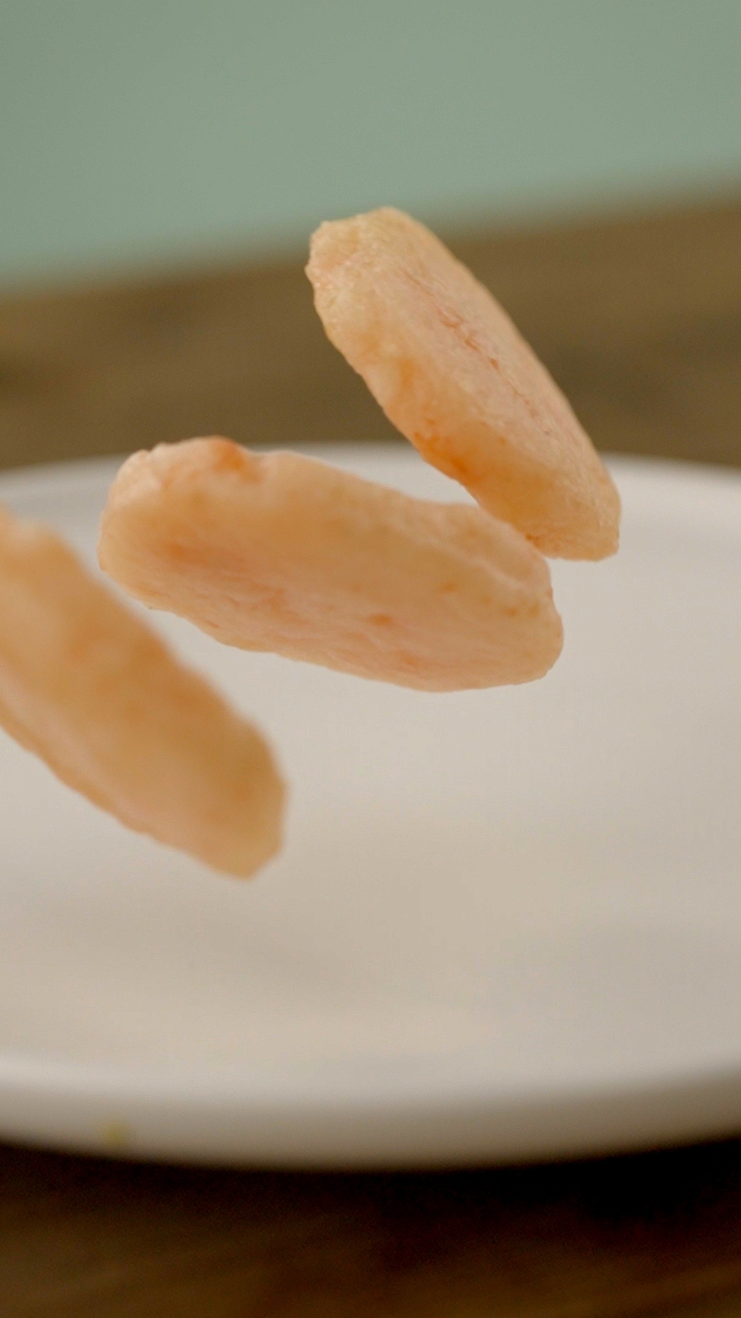 马蹄虾仁拍摄✖️逮虾记（图ZMjk1NTA0OTM2） - 短片 - 站酷设计师郁龙影视工作室原创素材 - 站酷ZCOOL