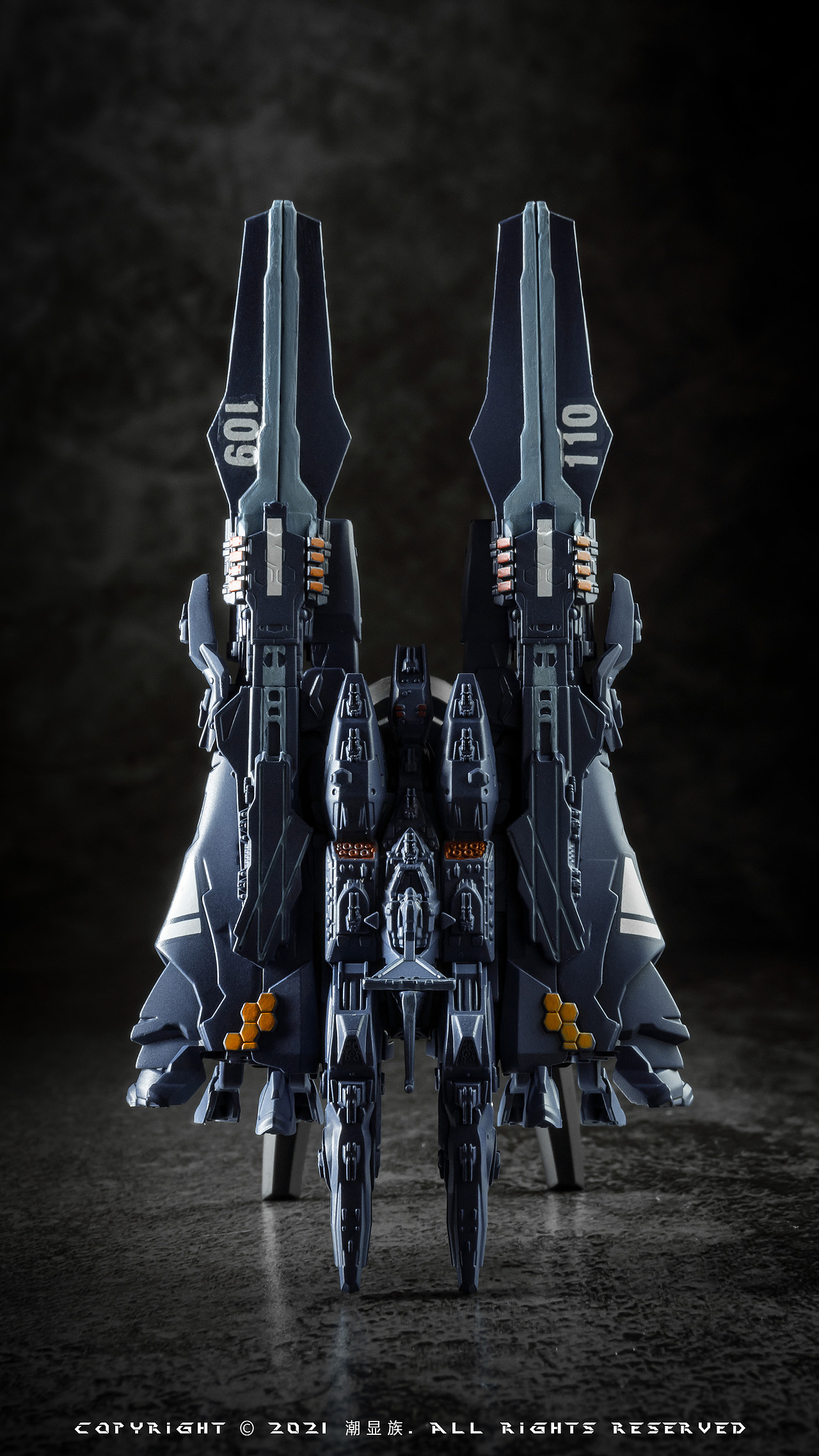 macrosssdfc108要塞舰