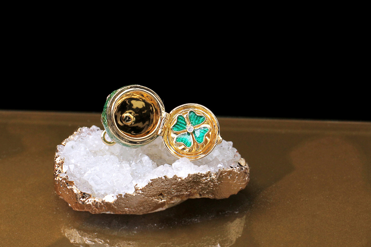 珠宝摄影 吊坠 日本制高温珐琅七宝烧18k金