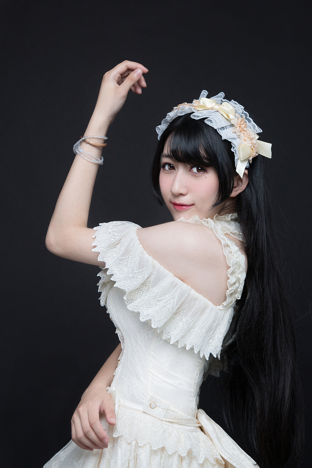 洛丽塔(白)（图ZODMwODUxNTY=） - 人像摄影 - 站酷设计师化妆师思思原创素材 - 站酷ZCOOL