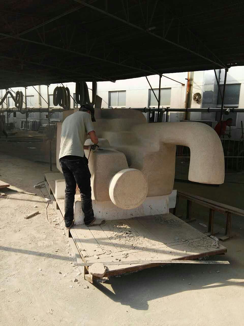 《轻音乐》北京首届低碳雕塑创作营作品