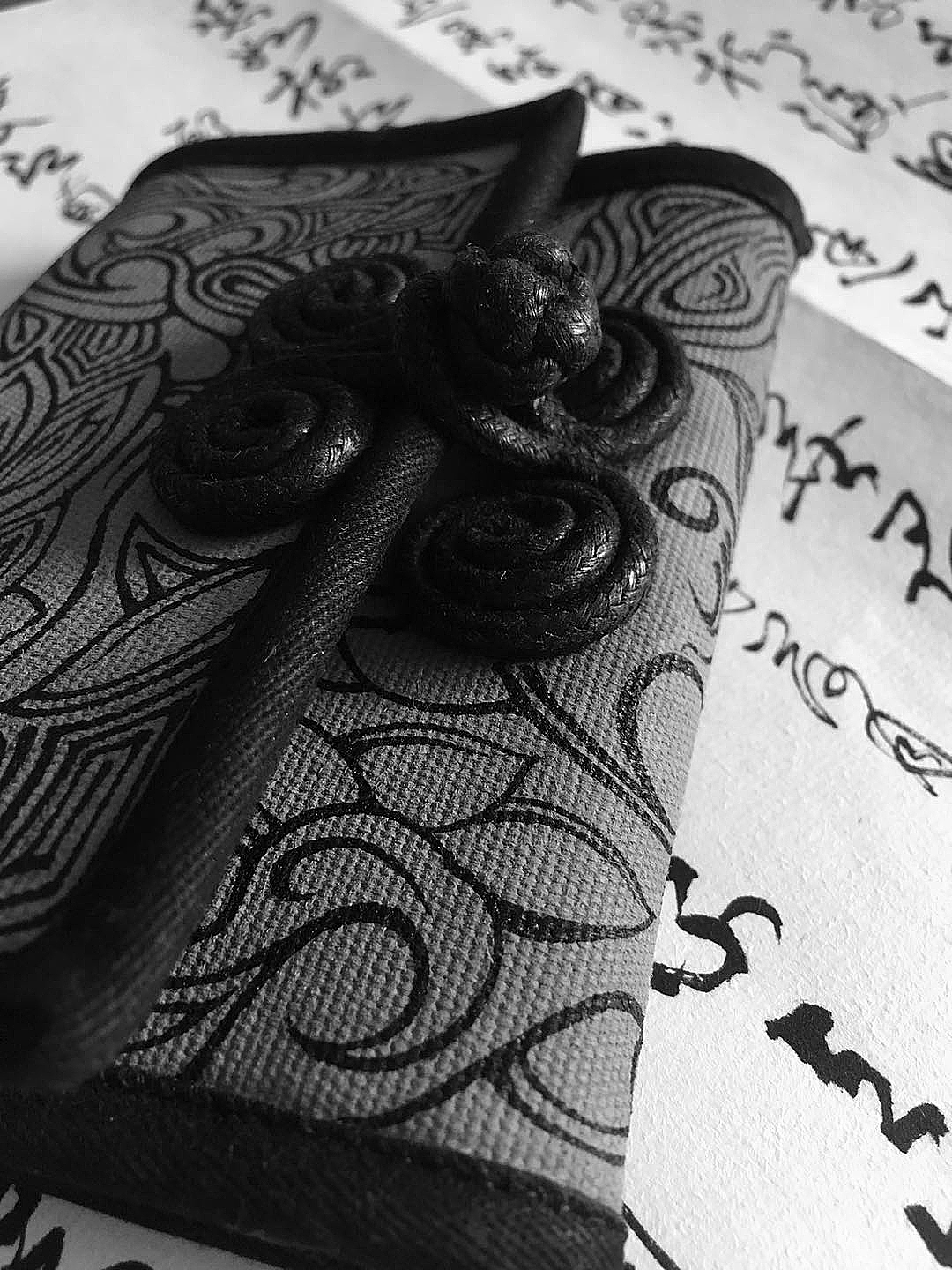 手繪.帆布錢包.「流」