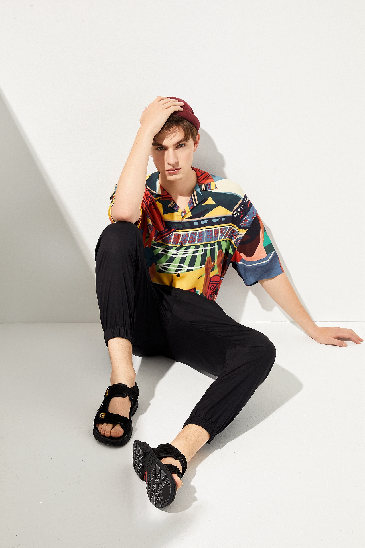 YEARCON 2021SS 男鞋品牌摄影（图ZMjU3NTAxMDE2） - 人像摄影 - 站酷设计师浣星传媒原创素材 - 站酷ZCOOL