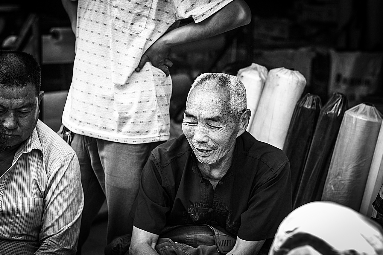 街头棋王(图ZNTU5NjE0NjA=) - 人文/纪实摄影 - 站酷设计师暖象摄影工作室原创素材 - 站酷ZCOOL