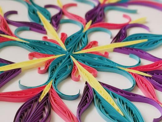 衍紙?jiān)瓌?chuàng)作品：《萬(wàn)花筒》（個(gè)人主頁(yè)-ZNDQ1MzUzNDg=） - 其他手工藝 - 站酷設(shè)計(jì)師池王思原創(chuàng)素材 - 站酷ZCOOL