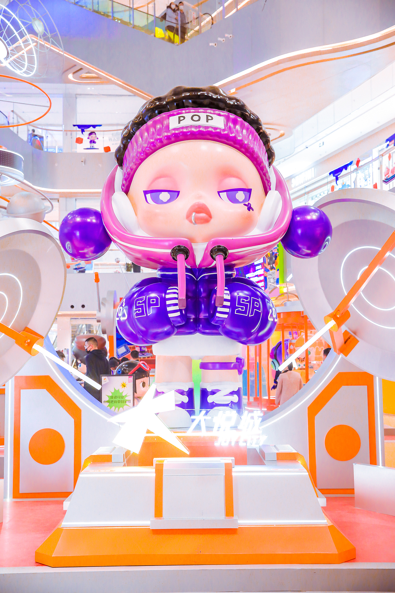 武汉大悦城泡泡玛特家族展（图ZMjk3ODQ4NDY4） - 展陈设计 - 站酷设计师辉联文化原创素材 - 站酷ZCOOL
