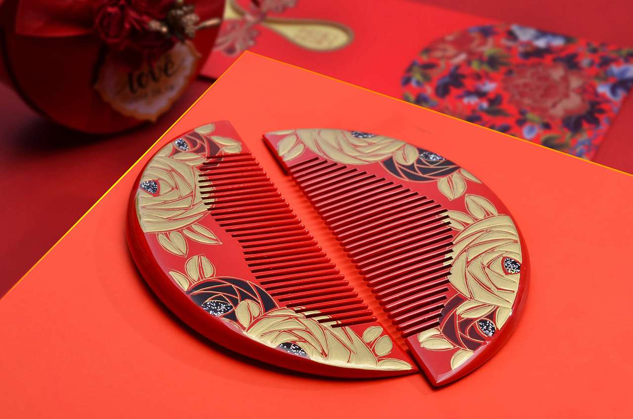 全手工木梳~挑战谭木匠。