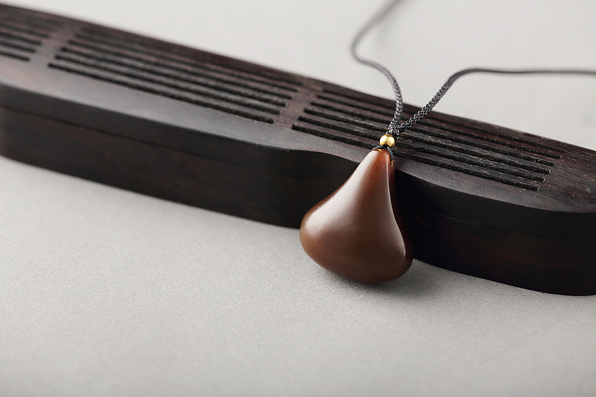 永不融化的爱情(和田玉糖料吊坠系列)