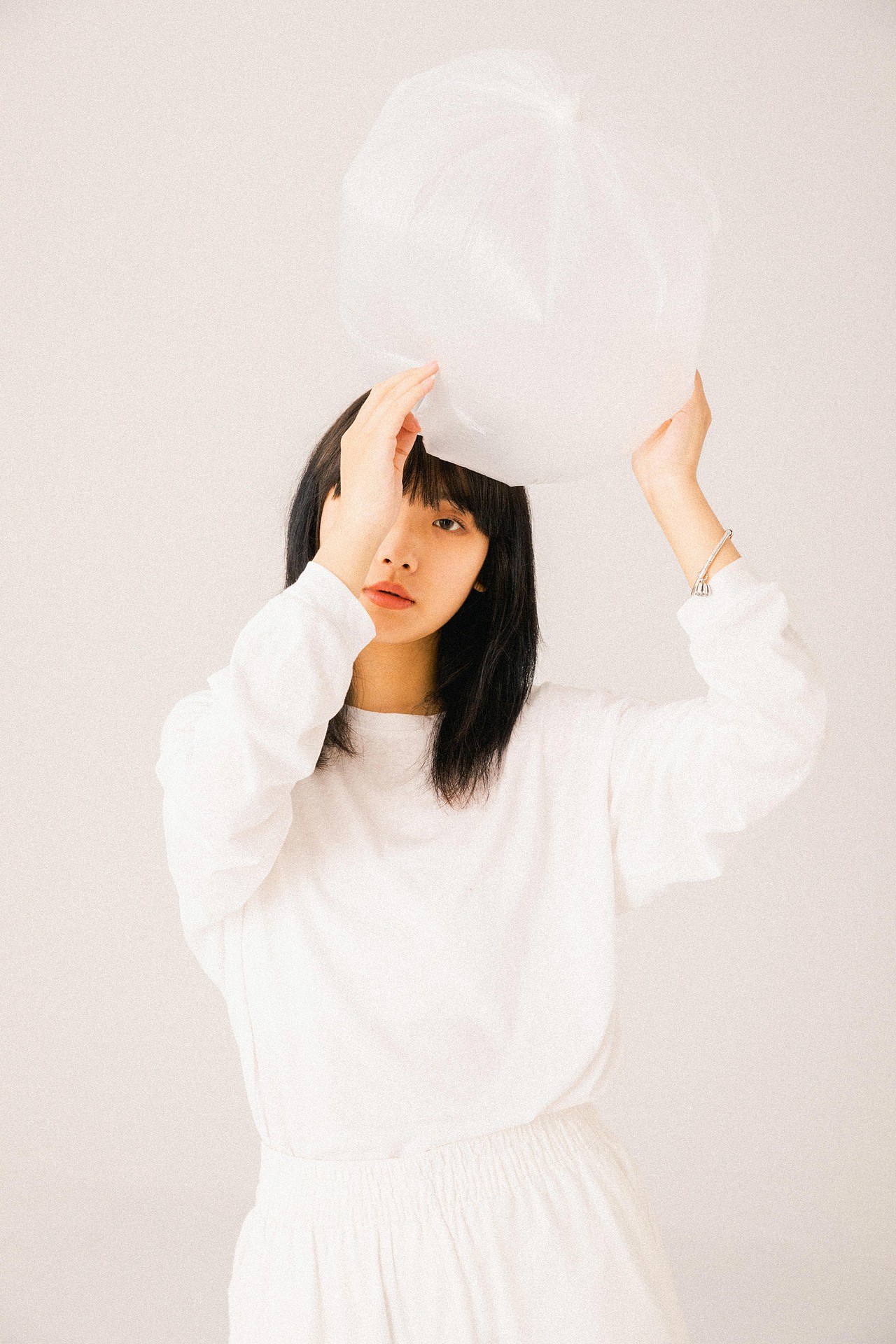 個(gè)人創(chuàng)作｜關(guān)于塑料（圖ZMjI2NTEwODgw） - 人像攝影 - 站酷設(shè)計(jì)師DoubleH視覺原創(chuàng)素材 - 站酷ZCOOL