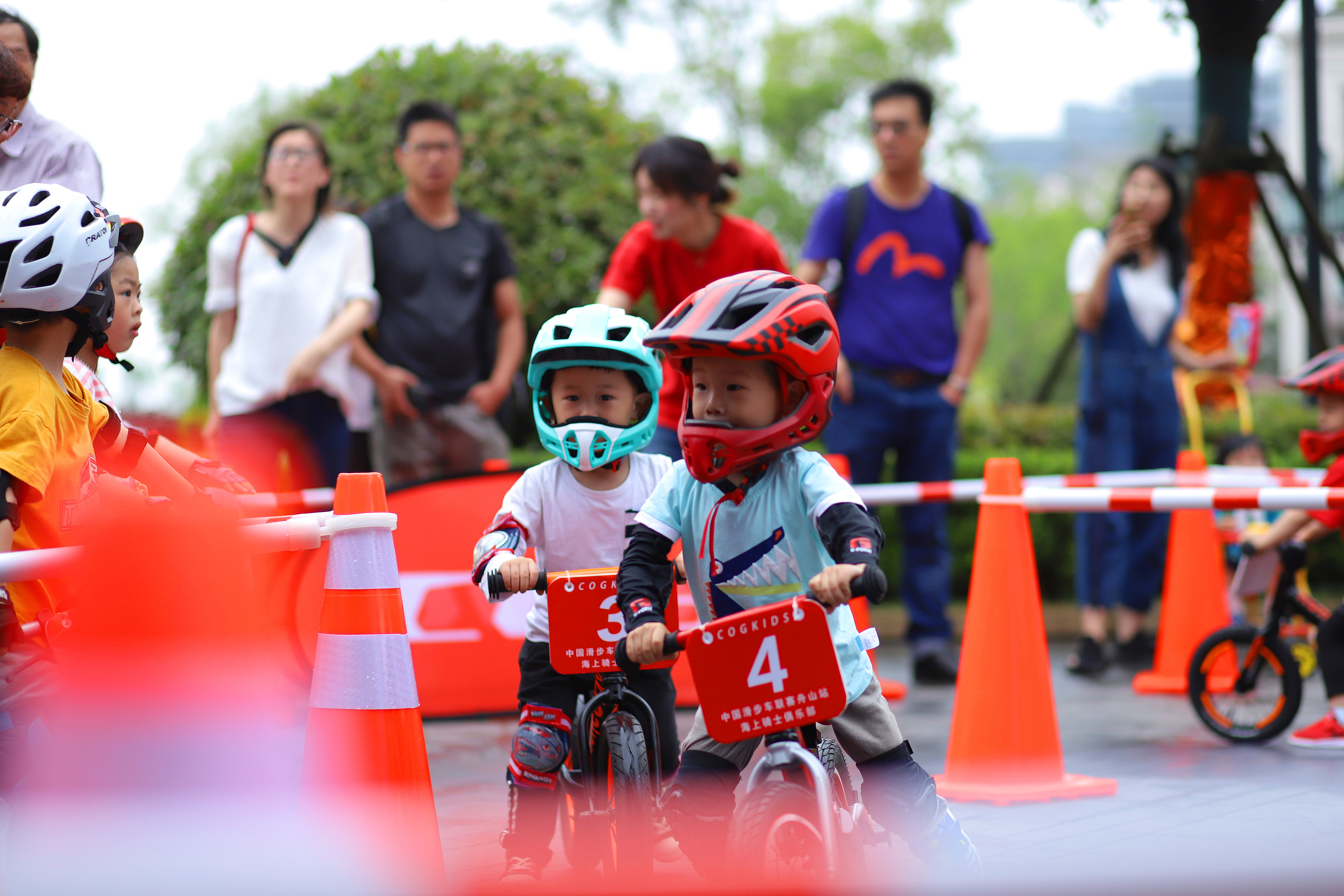 儿童节滑步车活动|摄影|人像摄影|悟空体育_原创作品-站酷zcool