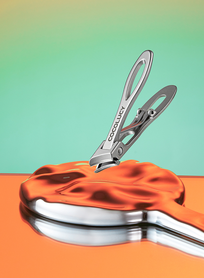 把指甲剪当奢侈品拍~