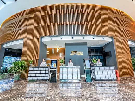 贵阳5f电竞酒店设计