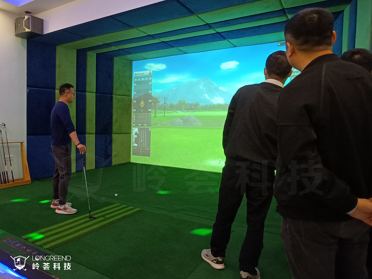 广州市万谷中心九州禾业茶庄室内高尔夫模拟器项目