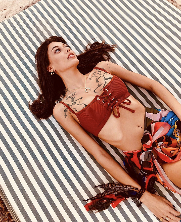 李纹肆纹身设计图