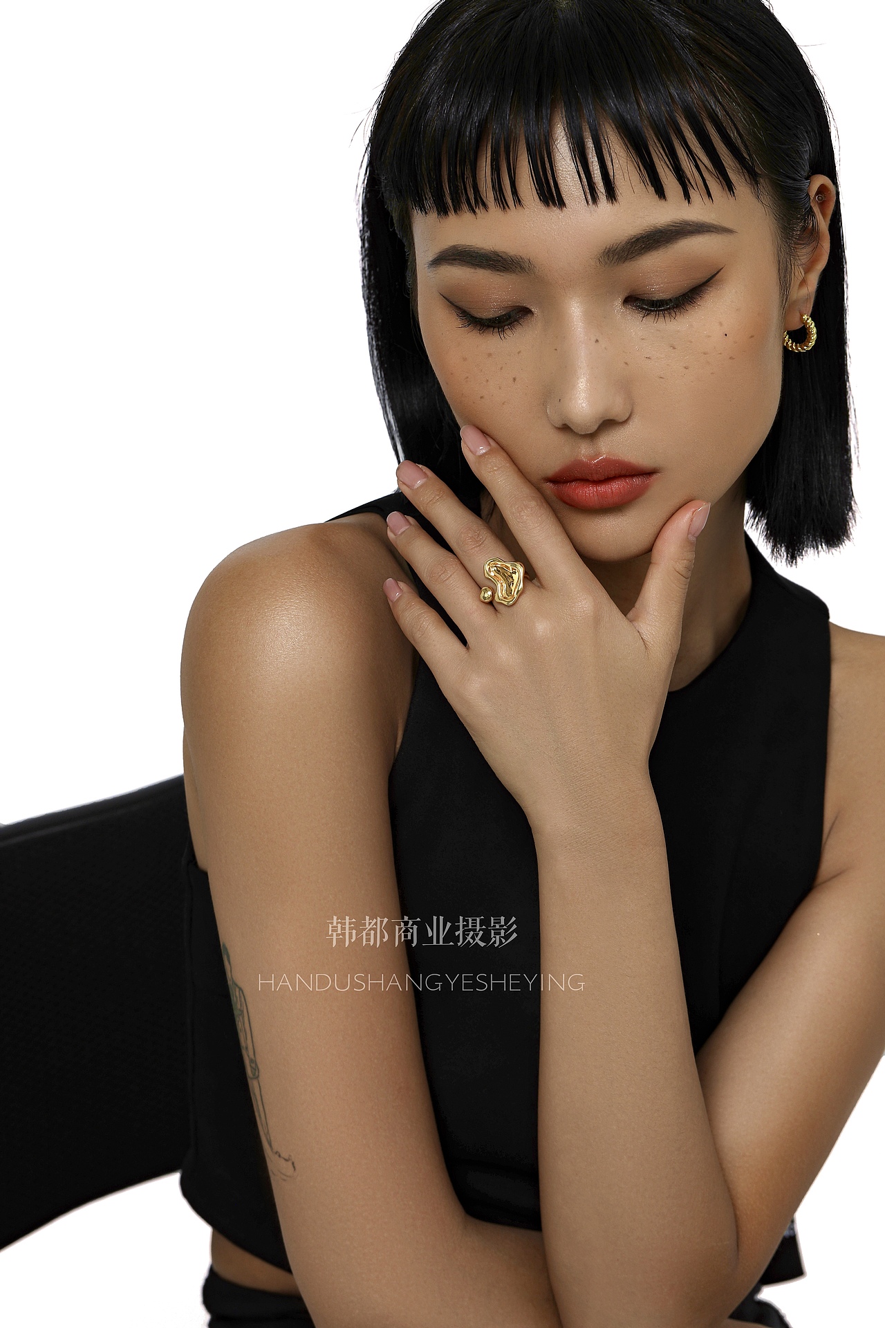 首饰饰品,模特佩戴图