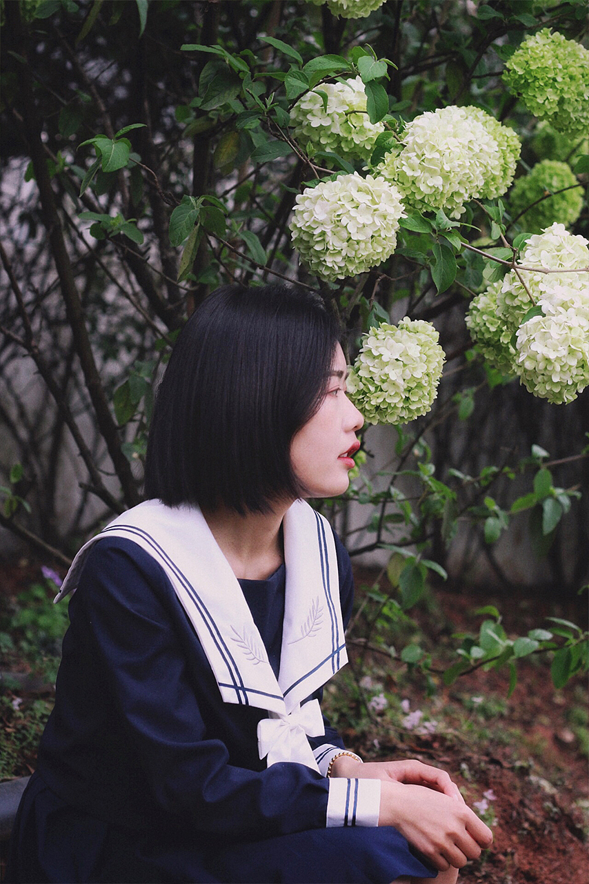 忙里偷闲（图ZMTU3ODQ3NTUy） - 人像摄影 - 站酷设计师贰幺贰原创素材 - 站酷ZCOOL