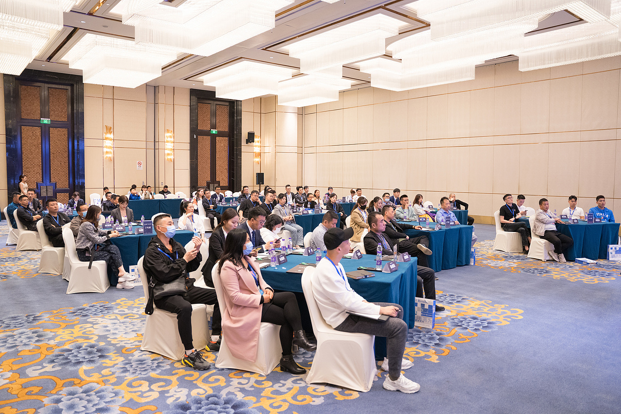 活动拍摄丨支付宝大白返利卡（图ZMjcwNTYzNTky） - 其他摄影 - 站酷设计师Deceiter原创素材 - 站酷ZCOOL