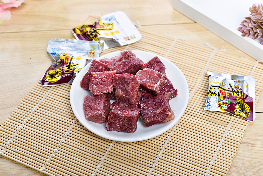 平遥牛肉（图ZNTU0MDMzMzI=） - 产品摄影 - 站酷设计师冷萧逸原创素材 - 站酷ZCOOL