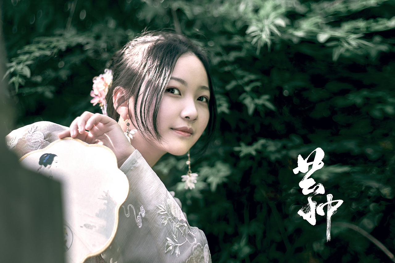 汉服之美2（图ZMTY0OTU1MTMy） - 人像摄影 - 站酷设计师大鱼鲲鹏原创素材 - 站酷ZCOOL