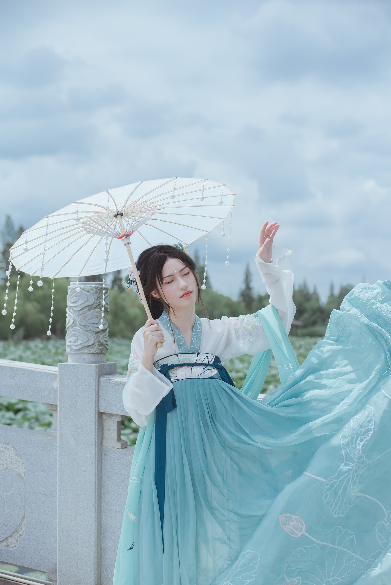 荷（图ZMTI4Mzk3MzY4） - 人像摄影 - 站酷设计师荮桑不是药桑原创素材 - 站酷ZCOOL