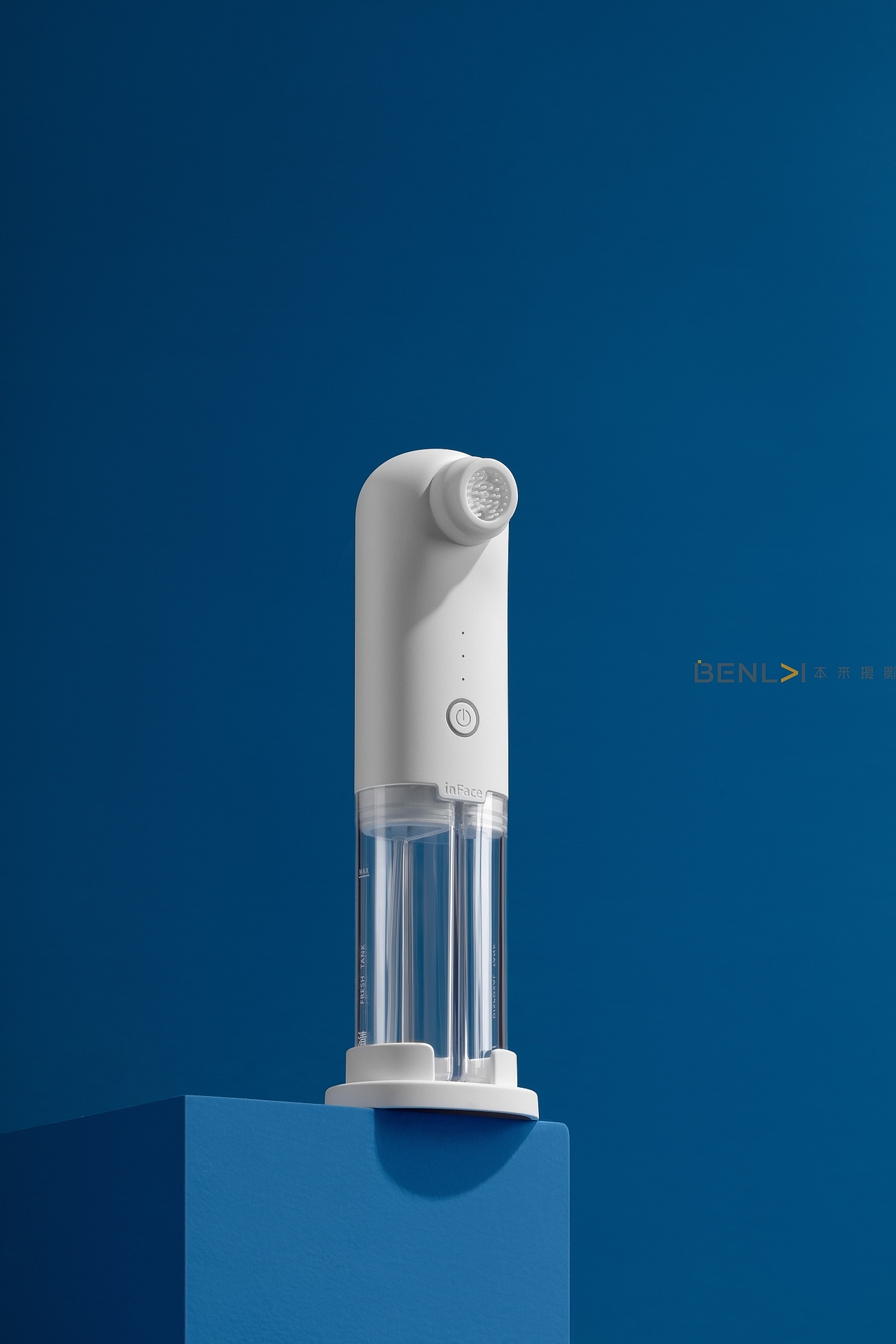 超微小气泡美容仪模特图 模特图片 化妆品场景摄影