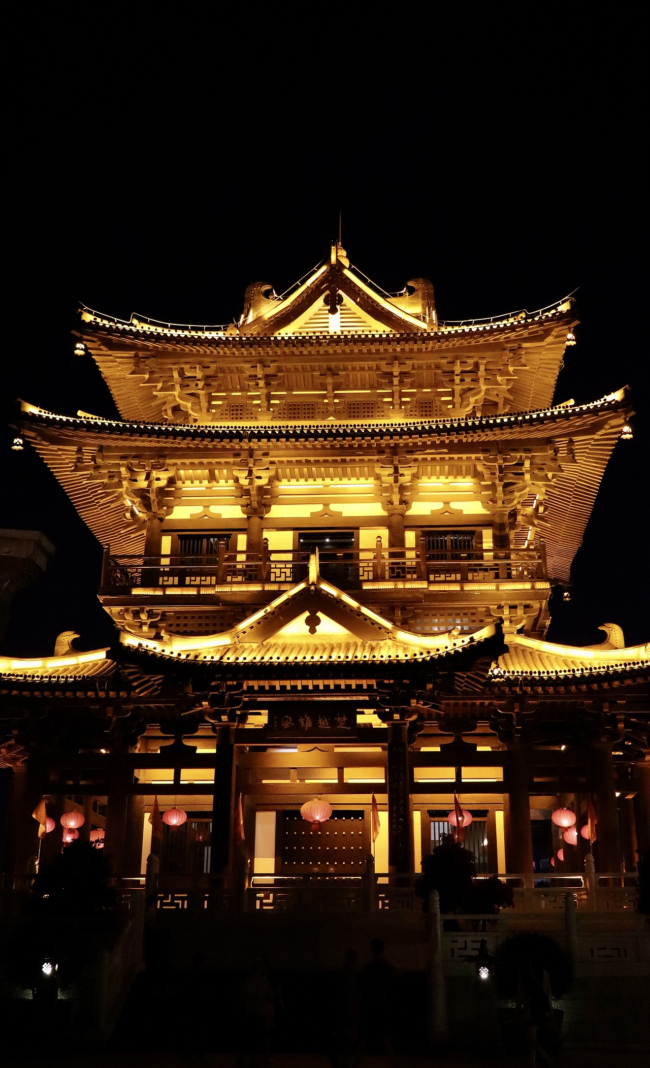 夜晚 逍遥楼（图ZMjcwMjUwOTg4） - 环境/建筑摄影 - 站酷设计师开始收藏世界原创素材 - 站酷ZCOOL