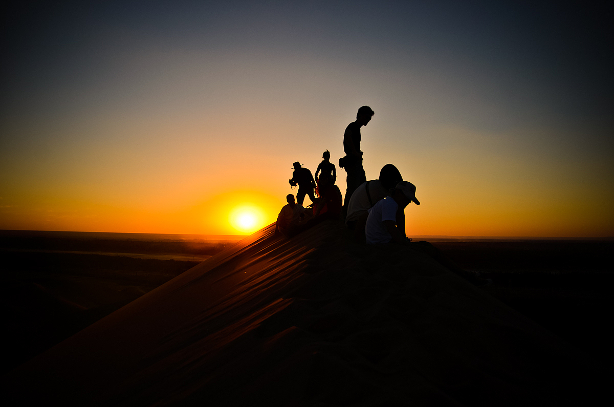 12年6月，兰州-嘉峪关-敦煌-西安（图ZNzI3MjQwMA==） - 风光摄影 - 站酷设计师blue_hermit原创素材 - 站酷ZCOOL