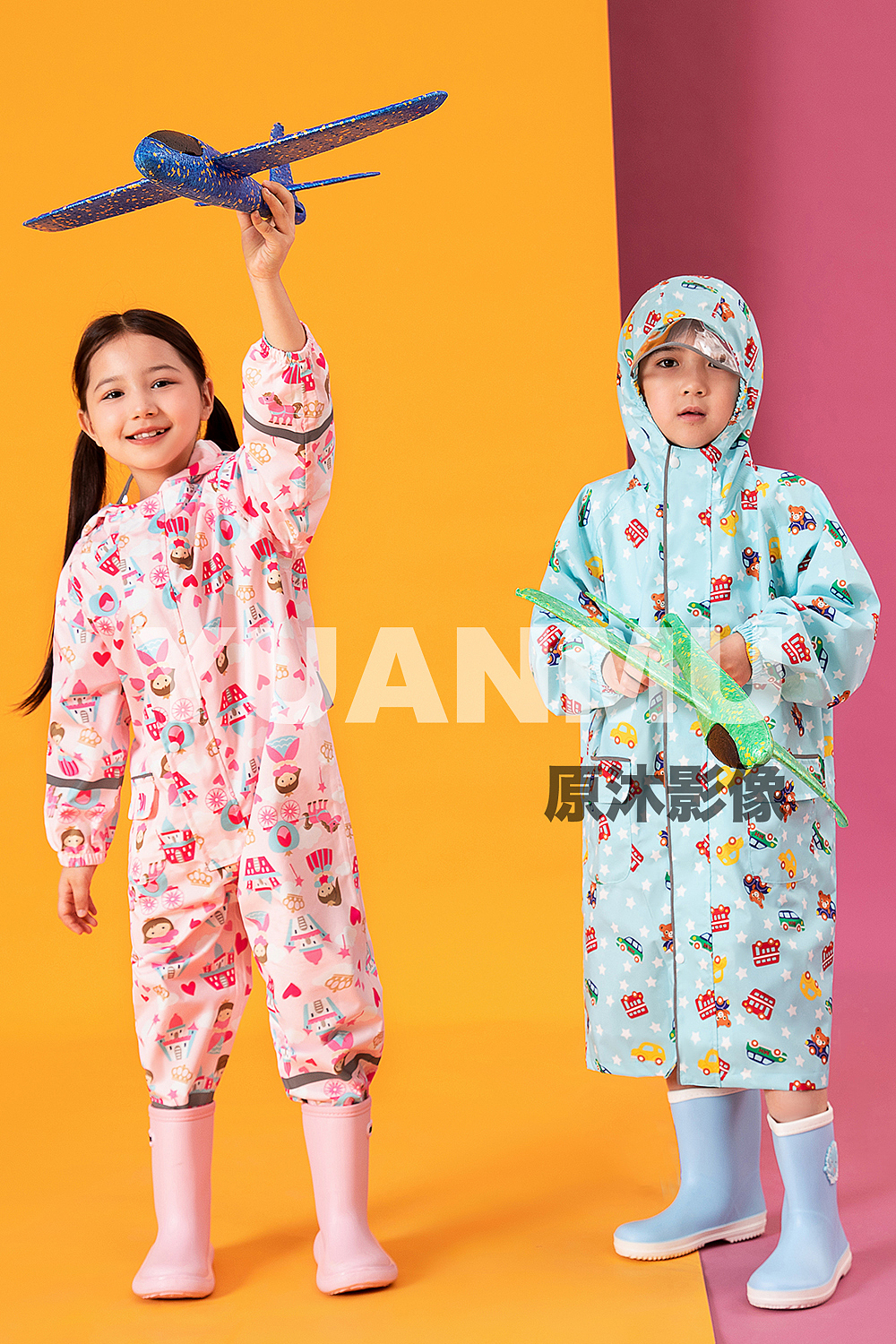 儿童雨衣（图ZMzcxMjU5ODA4） - 产品摄影 - 站酷设计师原沐摄影原创素材 - 站酷ZCOOL