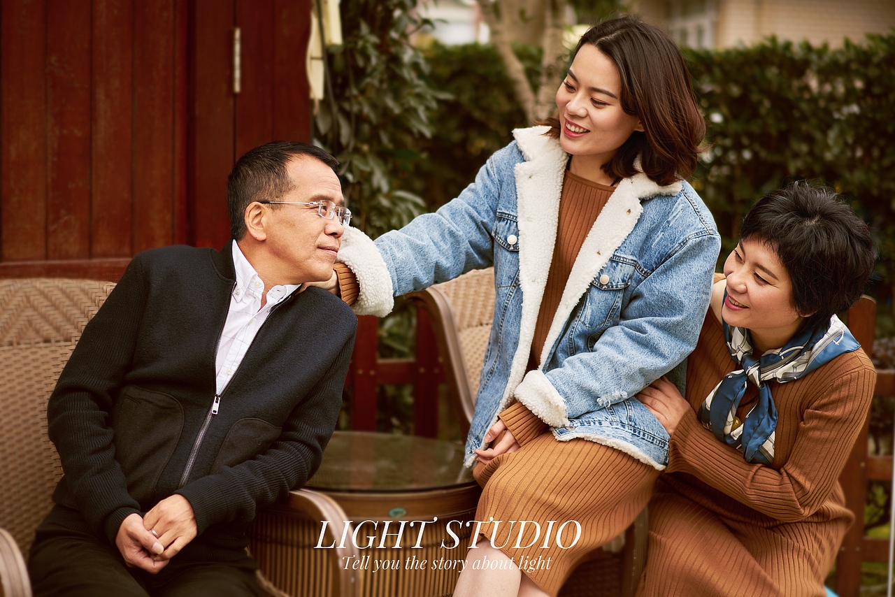 与家人在一起的欢乐时光|摄影|人像摄影|ayiacai_原创作品-站酷zcool