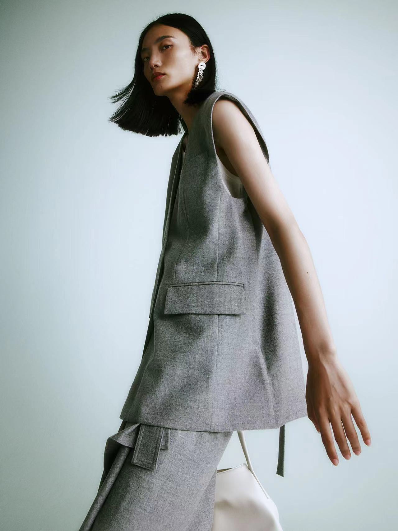 RongYu 2021AW（图ZMjg0NzIxMjM2） - 时尚/艺术摄影 - 站酷设计师DearSia原创素材 - 站酷ZCOOL