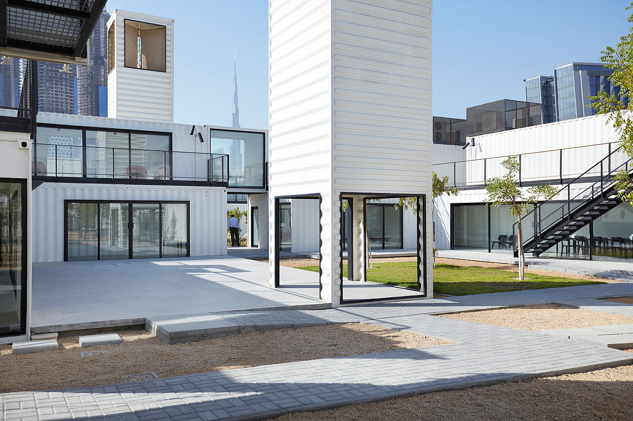 阿联酋集装箱人才中心办公楼