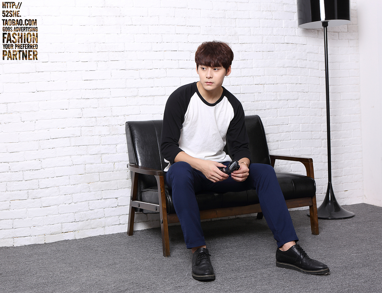 韩版日韩风男装拍摄秋冬韩版男装 日韩风格 时尚韩国风实景拍摄（图ZMzM4MTEzMzY=） - 人像摄影 - 站酷设计师古斯广告原创素材 - 站酷ZCOOL