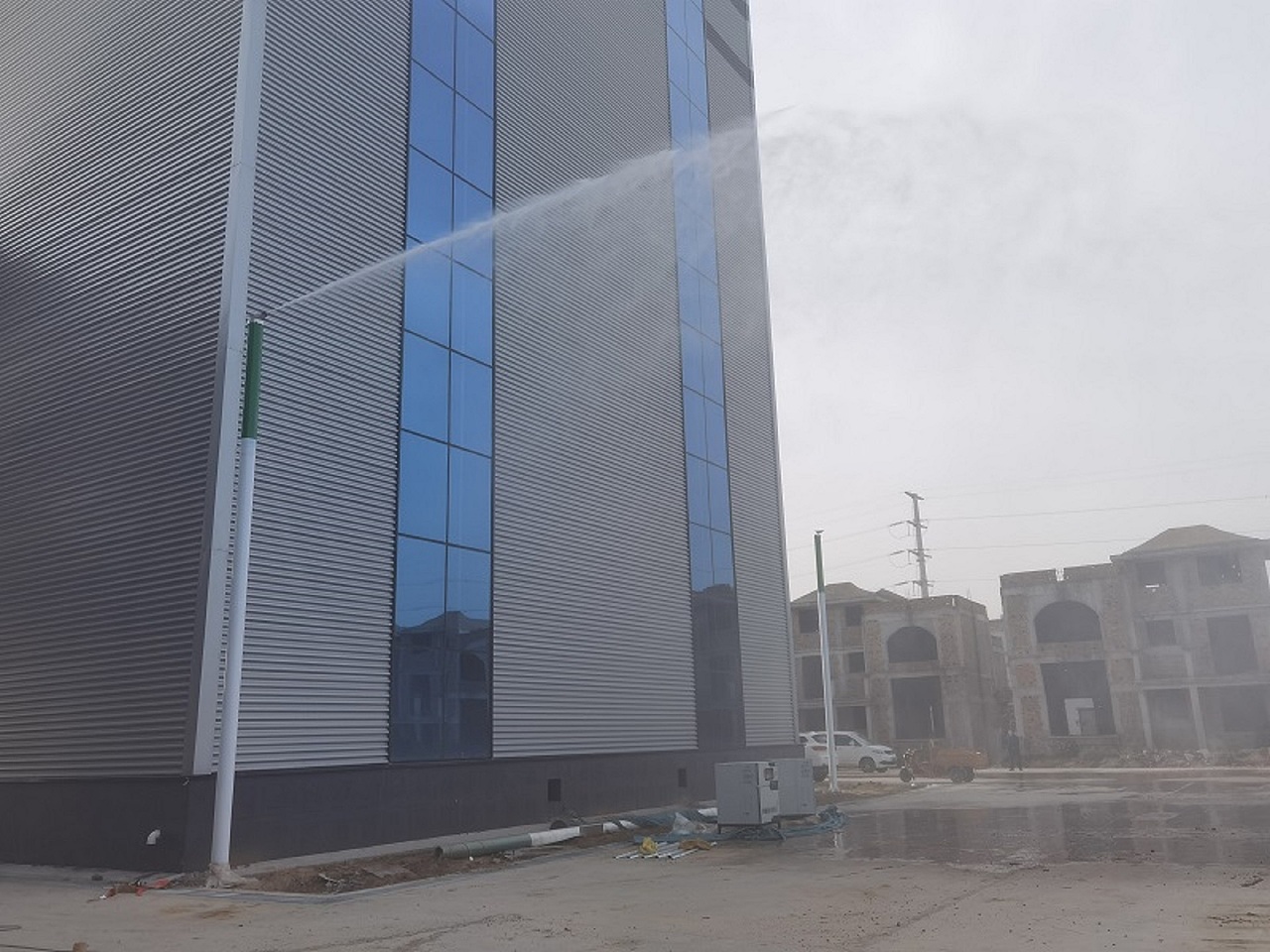 旋转高压雾桩,室外快速降尘,快速解决扬尘问题