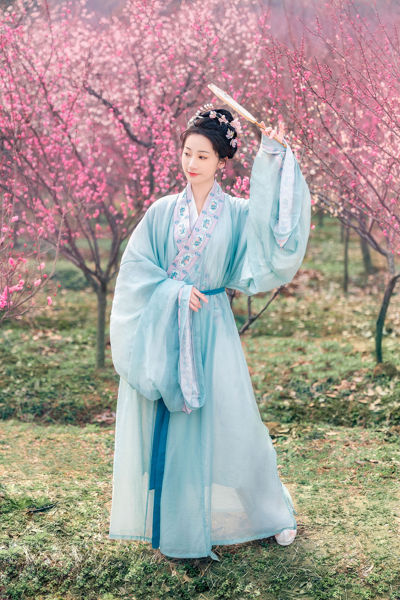 梅间酒（图ZMzE1MjY4MTI0） - 人像摄影 - 站酷设计师糊涂仙人LEO原创素材 - 站酷ZCOOL