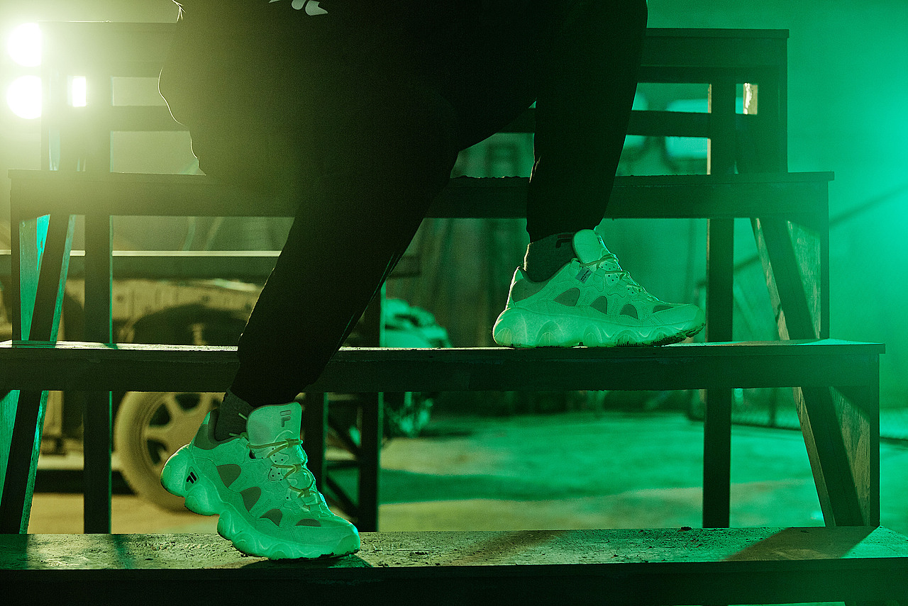 FILA FUSION JAGGER 夜行虎鞋 KV（图ZMTg2MDk5MDg0） - 产品摄影 - 站酷设计师你好雷原创素材 - 站酷ZCOOL