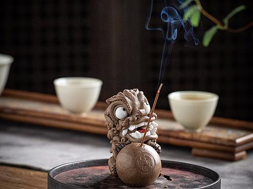 器十二原创手工景德镇陶瓷捏雕龙九子狻猊石狮茶宠摆件