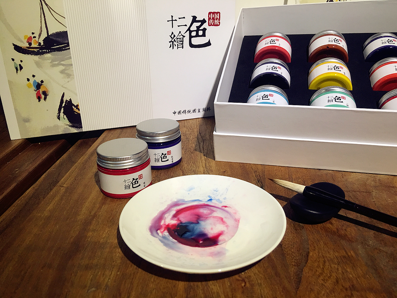 十二绘色文化宣传设计（图ZNTM5OTAyNjg=） - 包装 - 站酷设计师江小晨原创素材 - 站酷ZCOOL