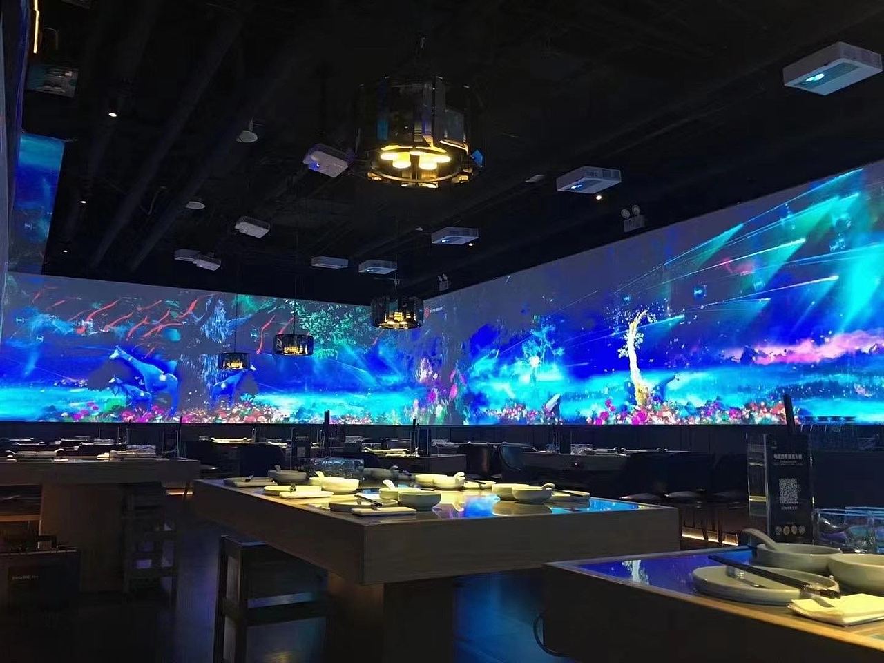 上海全息投影酒店房间装饰 高端全息宴会厅场景布置（图ZMjY4NDY1MTUy） - 人机交互 - 站酷设计师南京慧极光科技原创素材 - 站酷ZCOOL