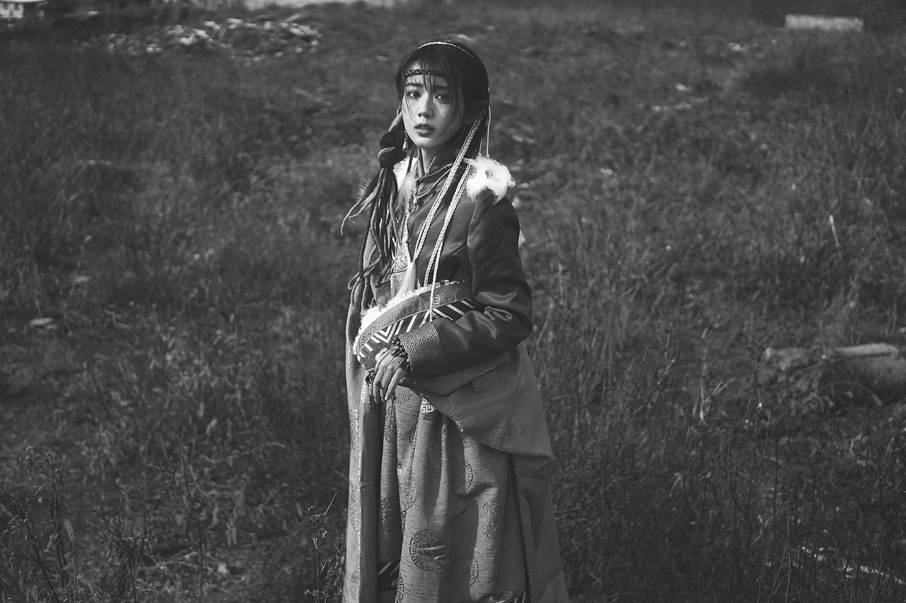 山前山后（图ZMjkxNDUyMTAw） - 人像摄影 - 站酷设计师摄影师cat原创素材 - 站酷ZCOOL