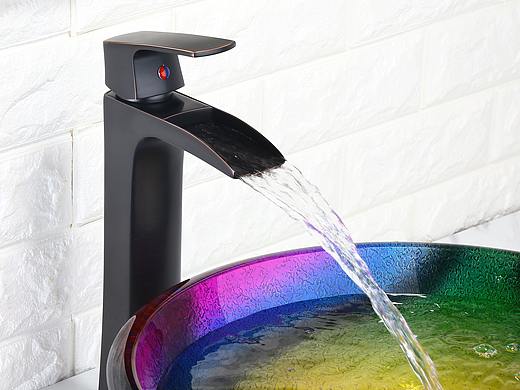 水龙头拍摄（个人主页-ZNTM3NDAzODA=） - 产品摄影 - 站酷设计师摄影v林原创素材 - 站酷ZCOOL