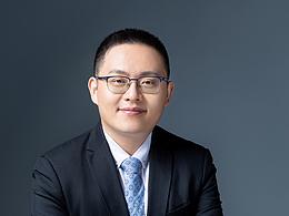 企业男员工形象照-202104A2