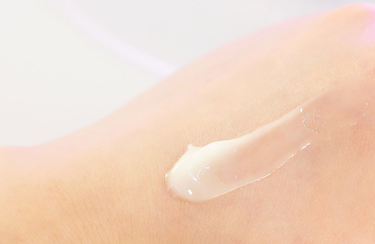 护肤品（图ZMjg3MTAzNDEy） - 产品摄影 - 站酷设计师白云飞飞原创素材 - 站酷ZCOOL