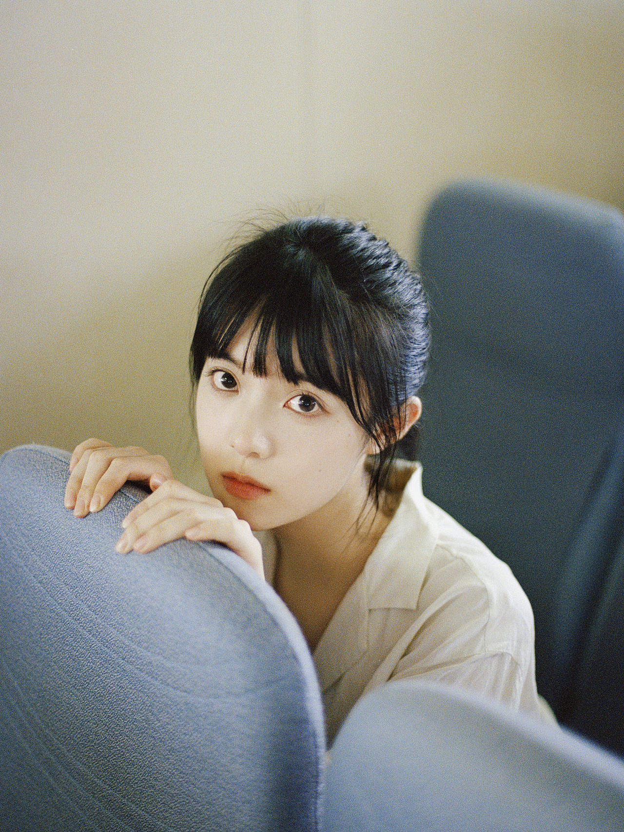 风中夹着秋天的味道（图ZMjcyNTcxMDQ4） - 人像摄影 - 站酷设计师晚安林子_原创素材 - 站酷ZCOOL