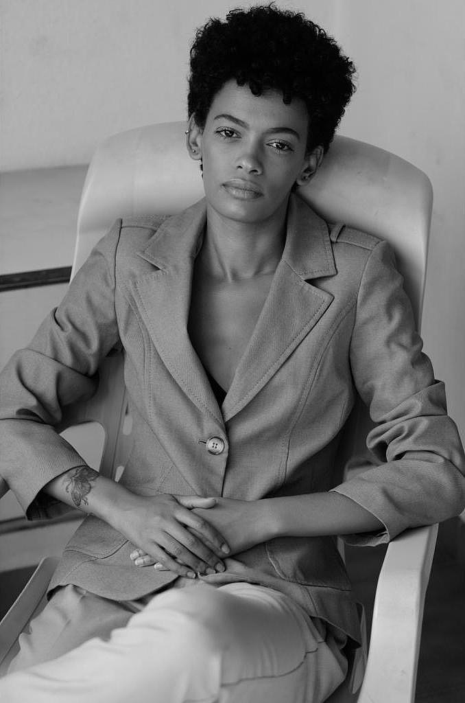 黑模|talita（图ZMzM2NjY5NDMy） - 海报 - 站酷设计师模特经纪Tom原创素材 - 站酷ZCOOL