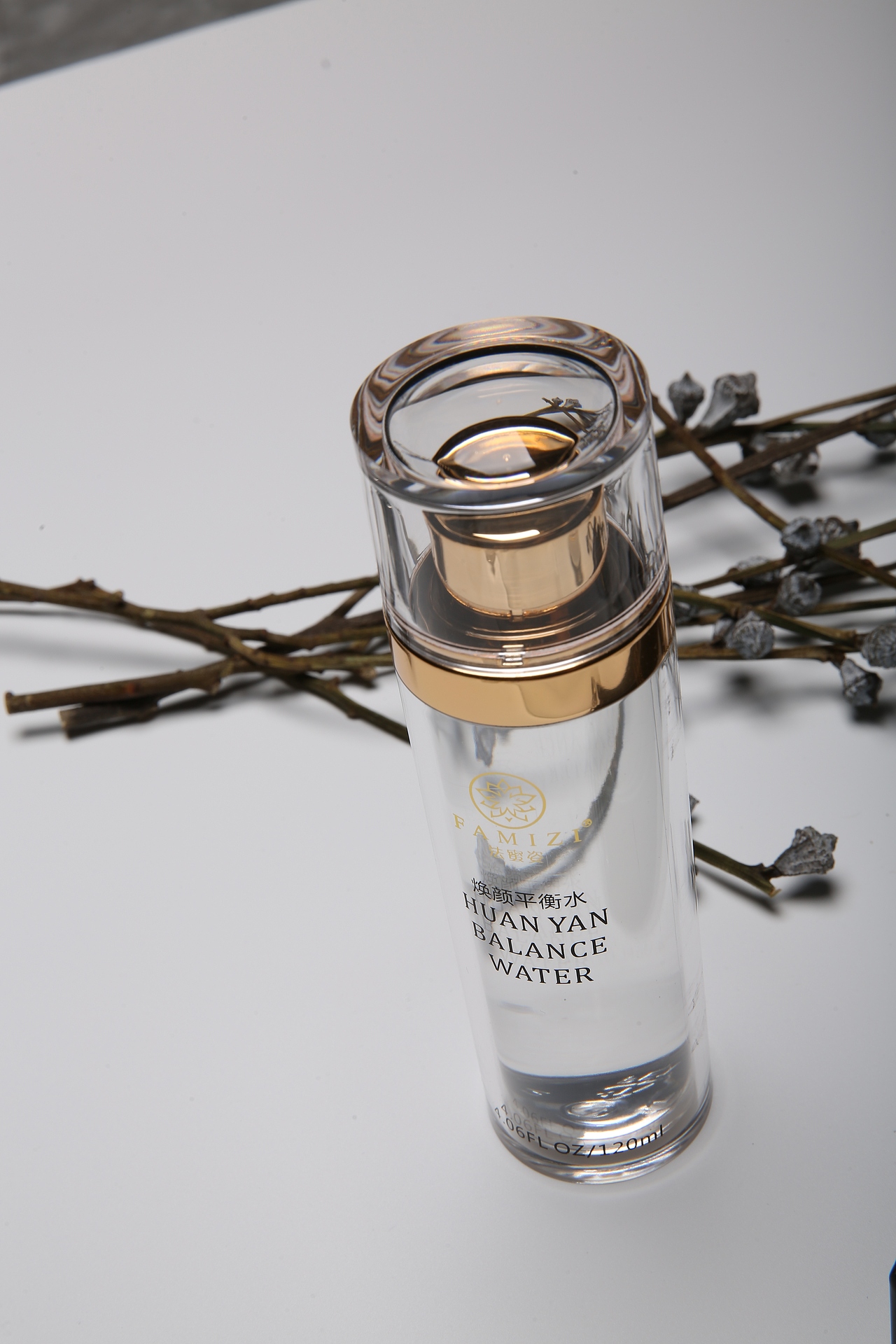 法蜜姿护肤产品前期拍摄后期精修原图对比（图ZMTg0NDAzMzA0） - 其他 - 站酷设计师小小清晰原创素材 - 站酷ZCOOL