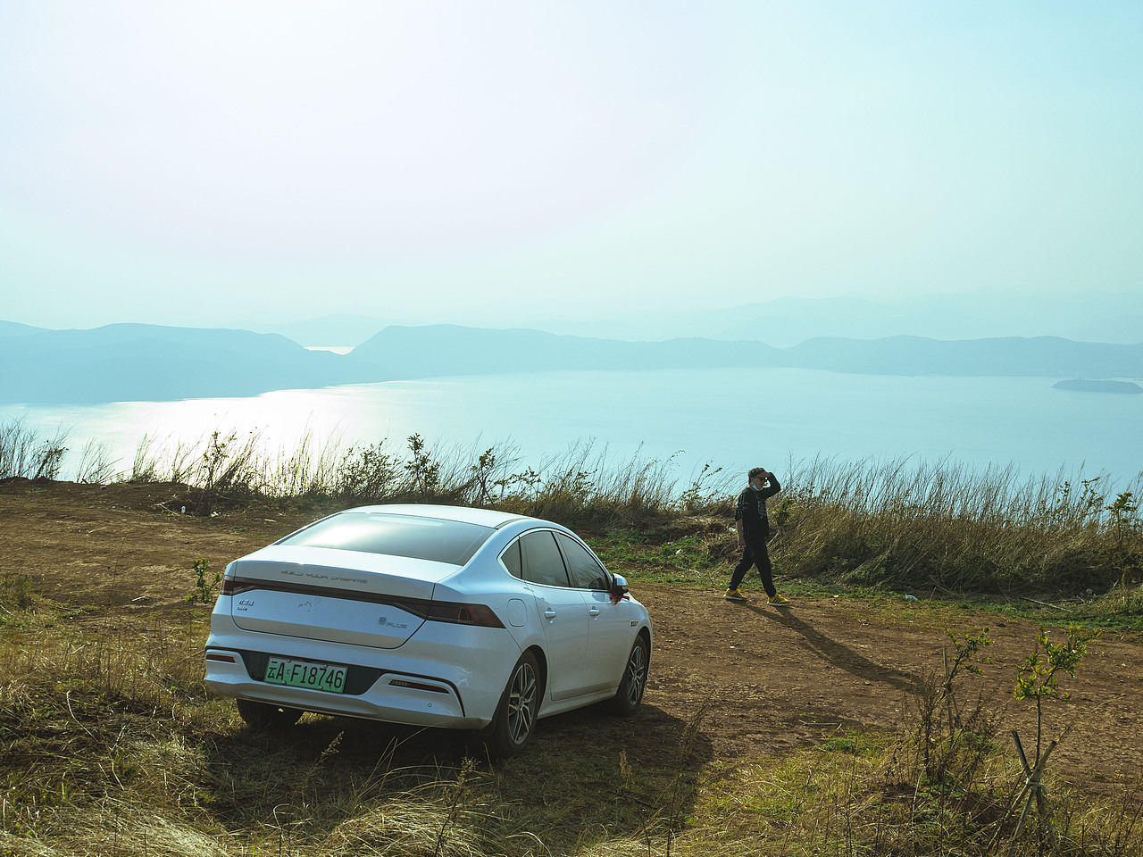 春天的颜色-奥巴青蓝