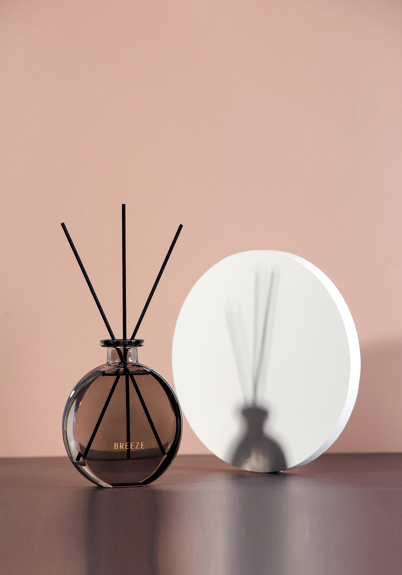 香薰（圖ZMjU2NzI2MzIw） - 產(chǎn)品攝影 - 站酷設(shè)計師HAORUISTUDIO原創(chuàng)素材 - 站酷ZCOOL