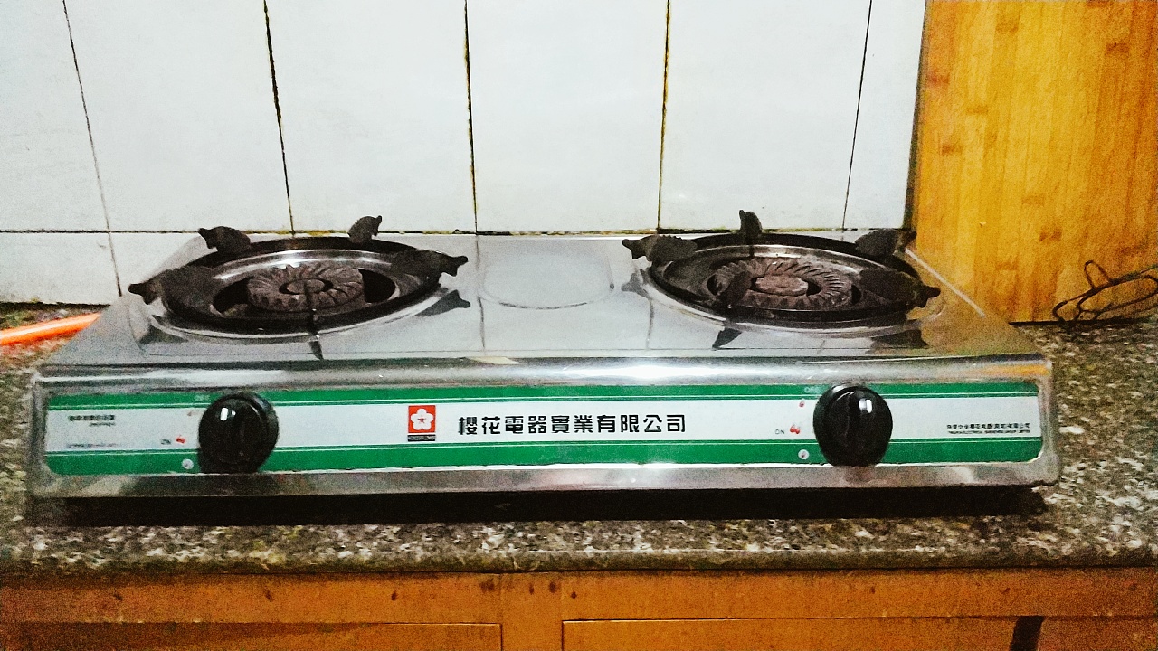 二手燃气灶,有人要吗?