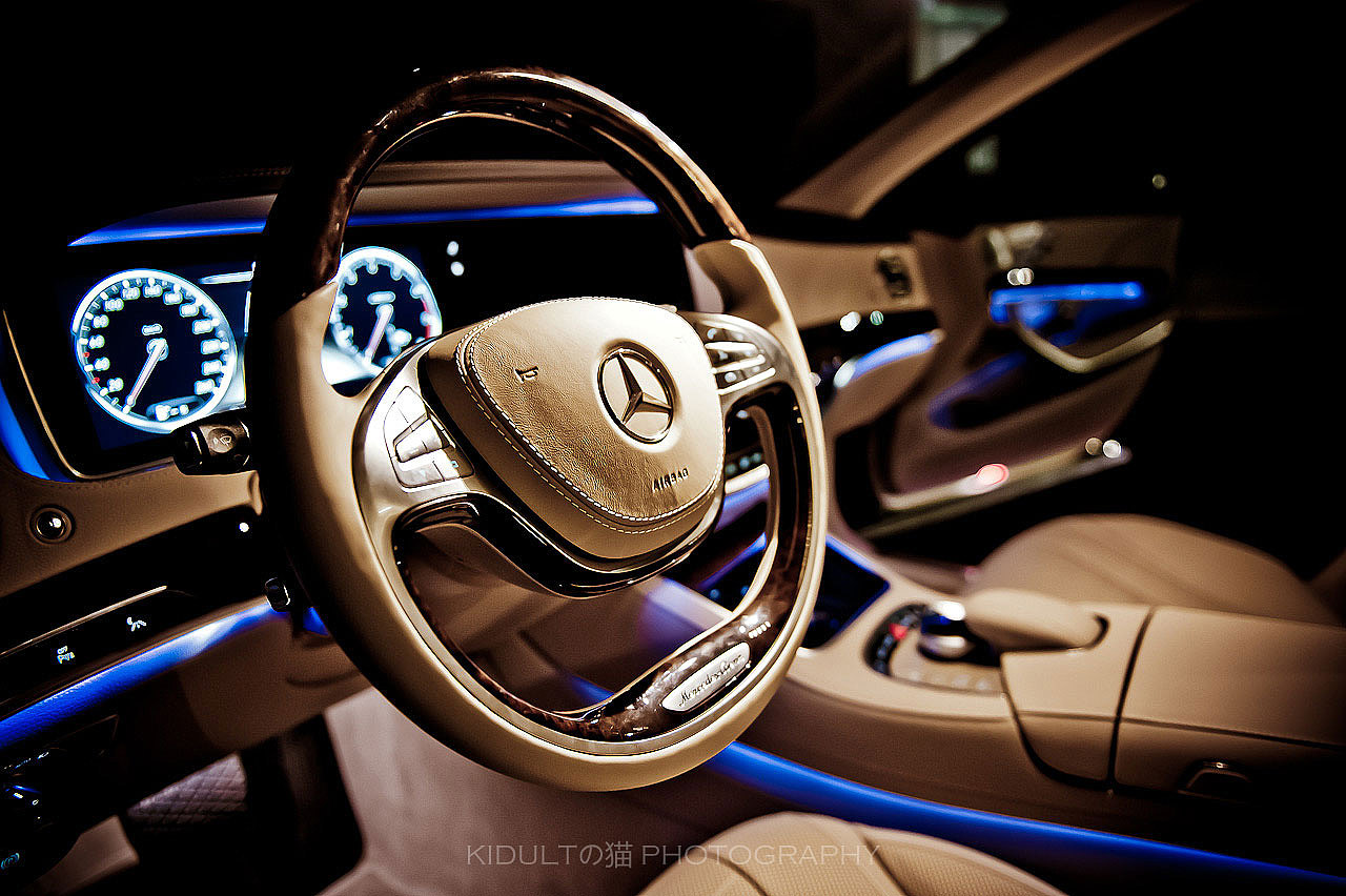 2014 Mercedes-Benz S-Class（图ZMTE2NjU4NjA=） - 产品摄影 - 站酷设计师Kidult猫原创素材 - 站酷ZCOOL