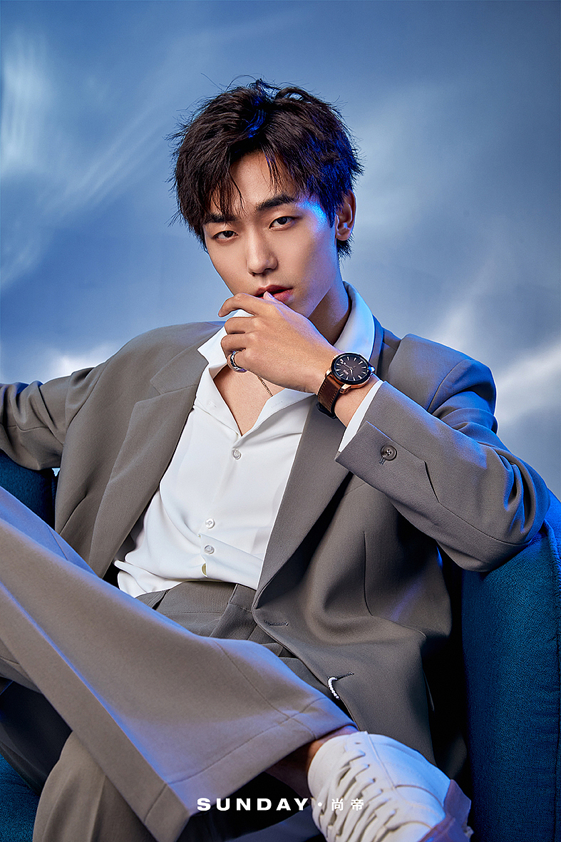 尚帝｜流光溢彩（图ZMjgzOTMwNDY0） - 人像摄影 - 站酷设计师深圳尚帝视觉原创素材 - 站酷ZCOOL